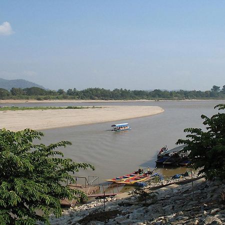 Oyo 359 Golden Nakara Place Chiang Saen Eksteriør billede